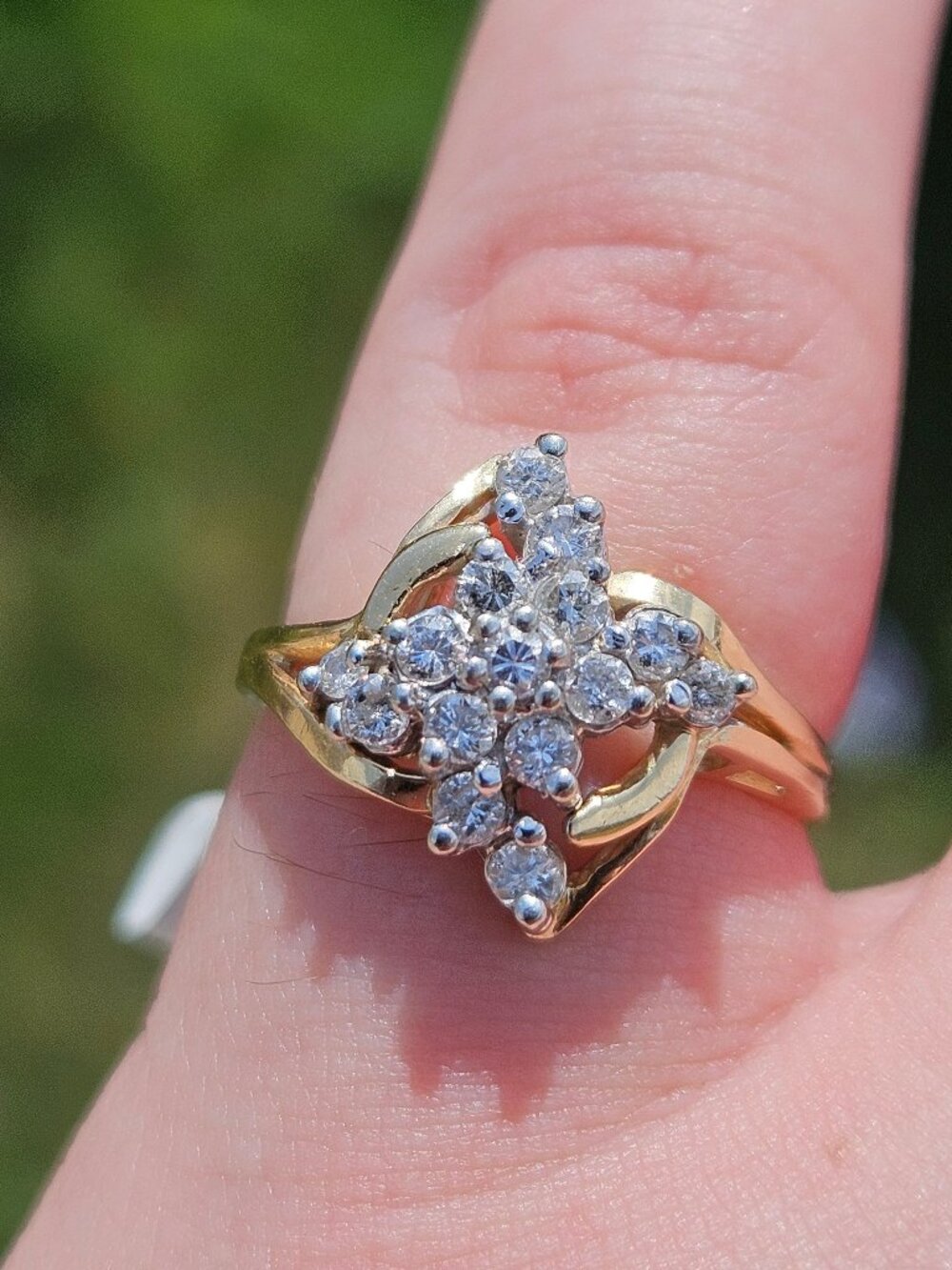 14K Yellow Gold Diamond Cocktail Bypass Flower Cluster Ring .30TCW Size 6.5